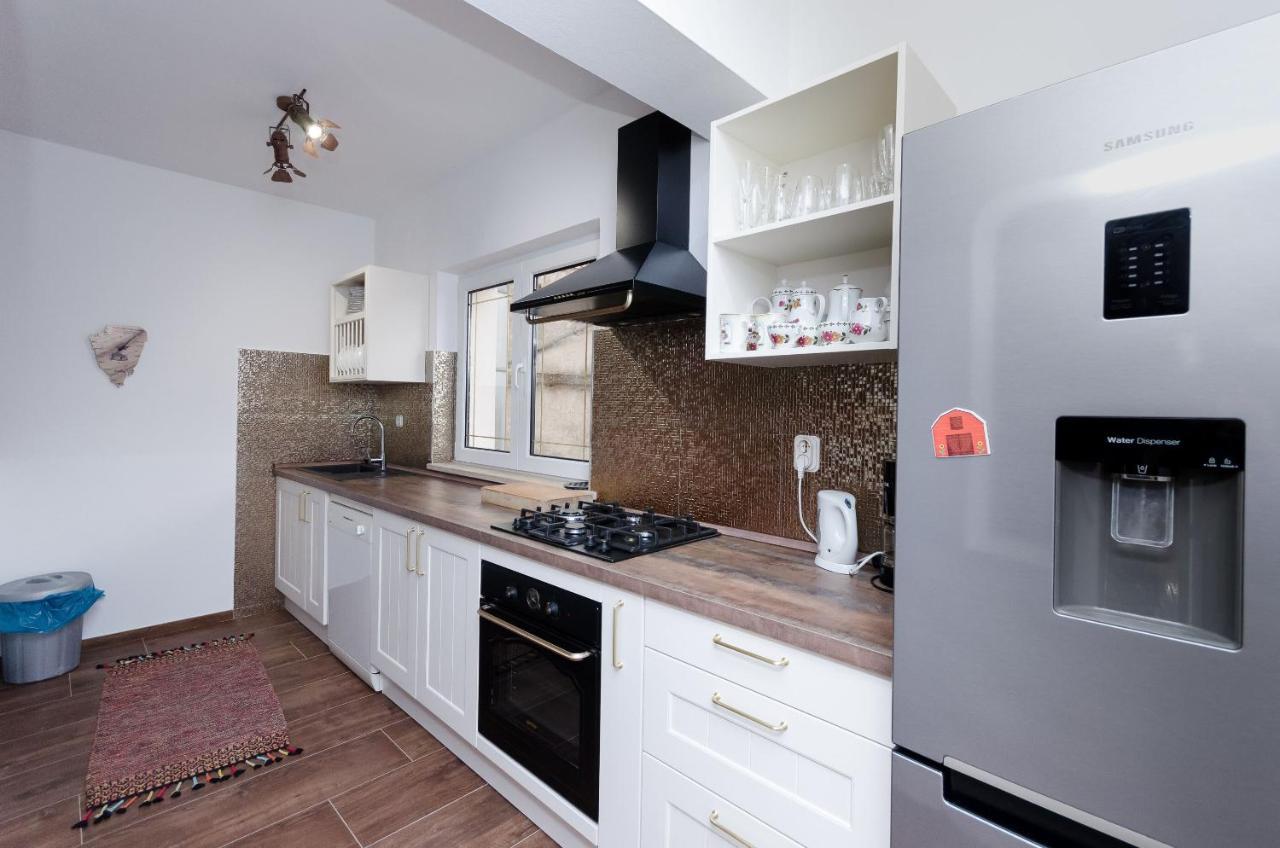 Apartments Milan Rakalj Екстериор снимка