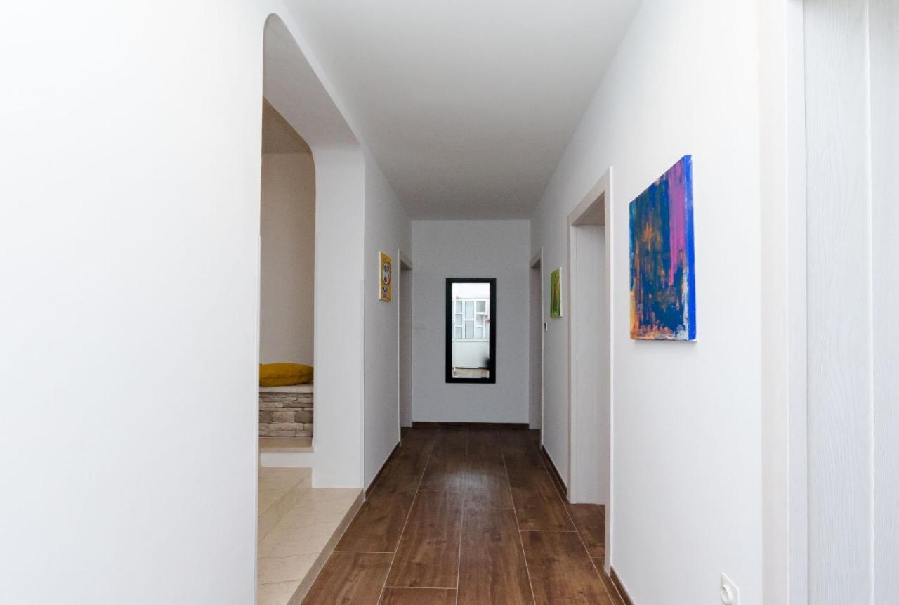 Apartments Milan Rakalj Екстериор снимка