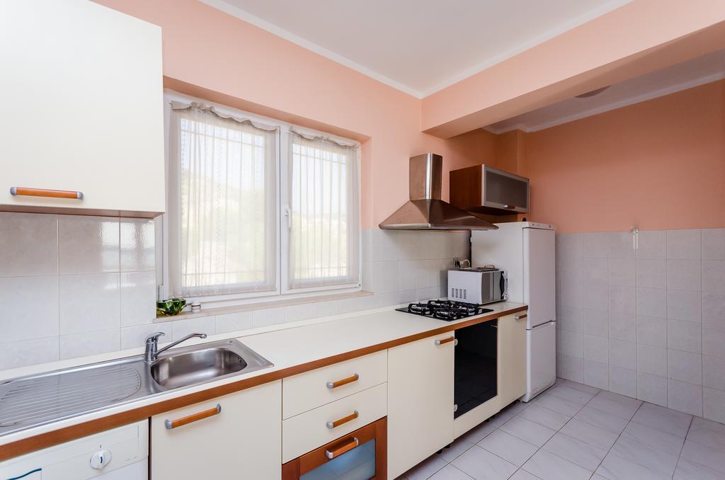 Apartments Milan Rakalj Екстериор снимка