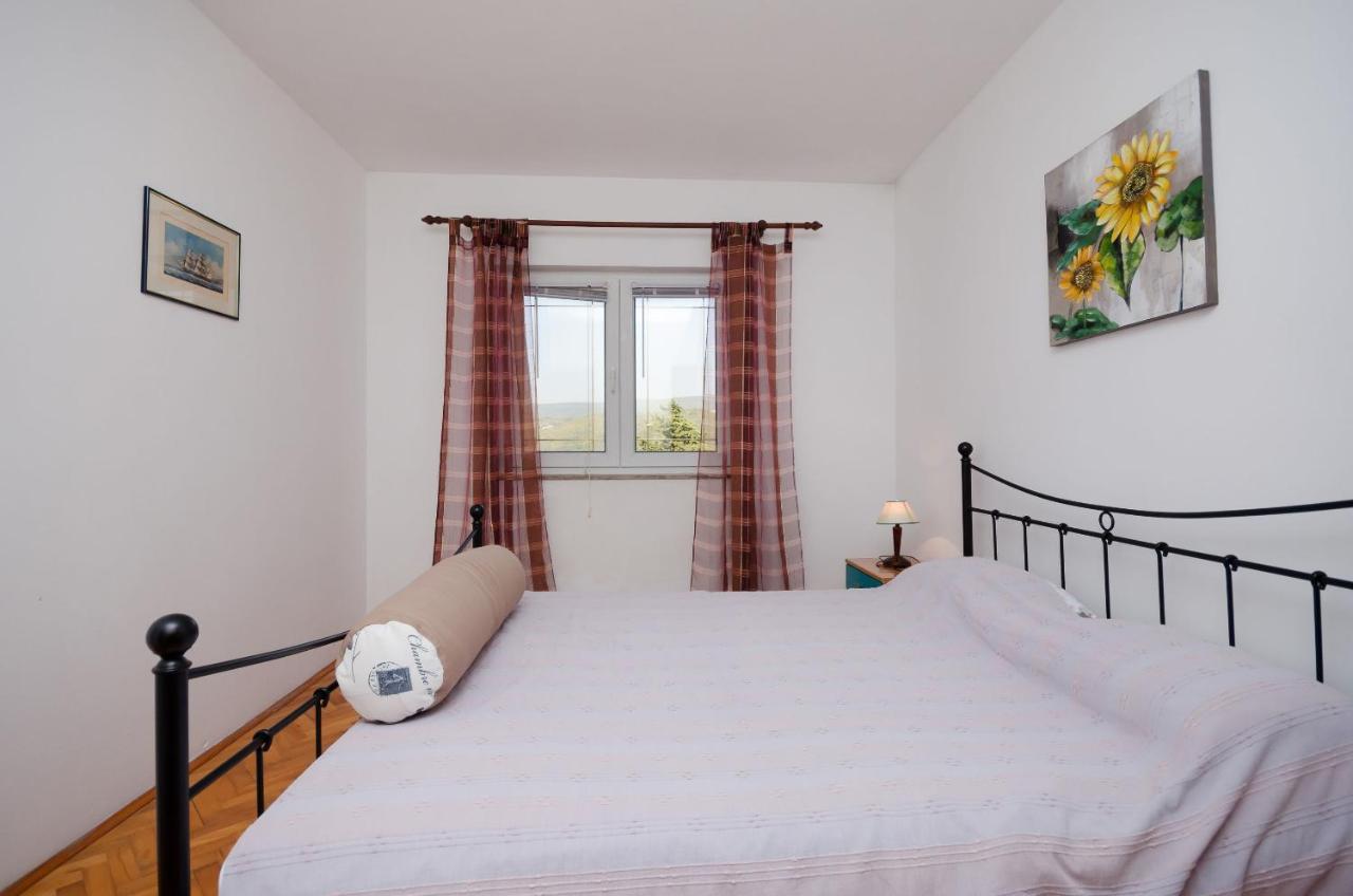 Apartments Milan Rakalj Екстериор снимка